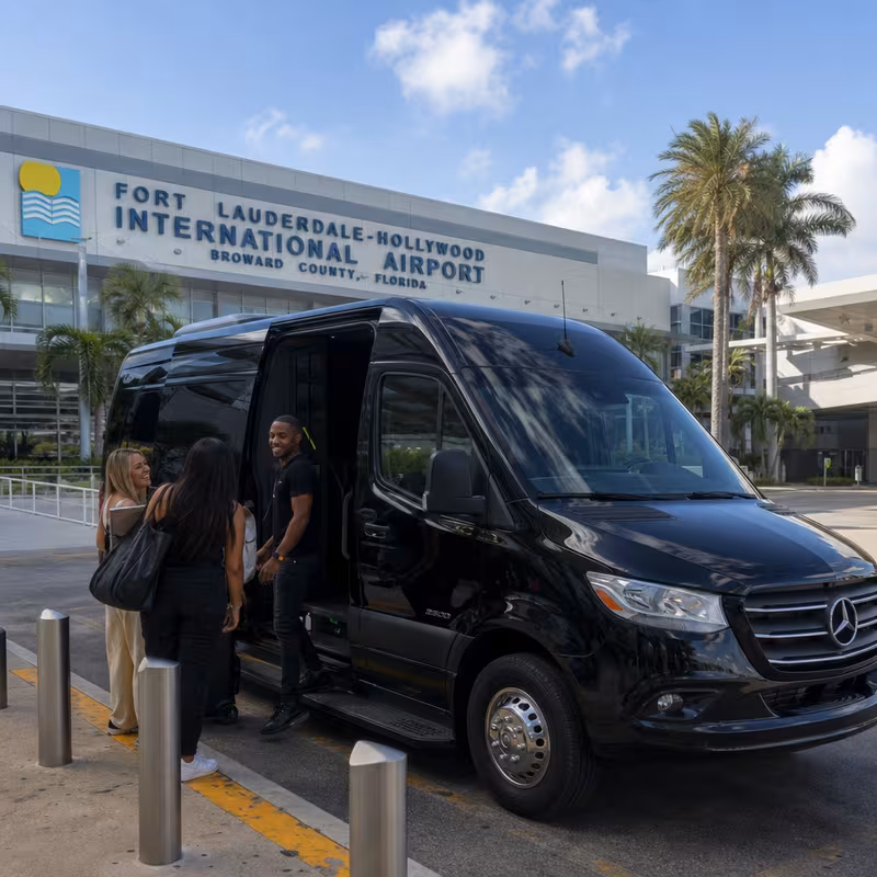 Fort Lauderdale-Hollywood International Airport (FLL)