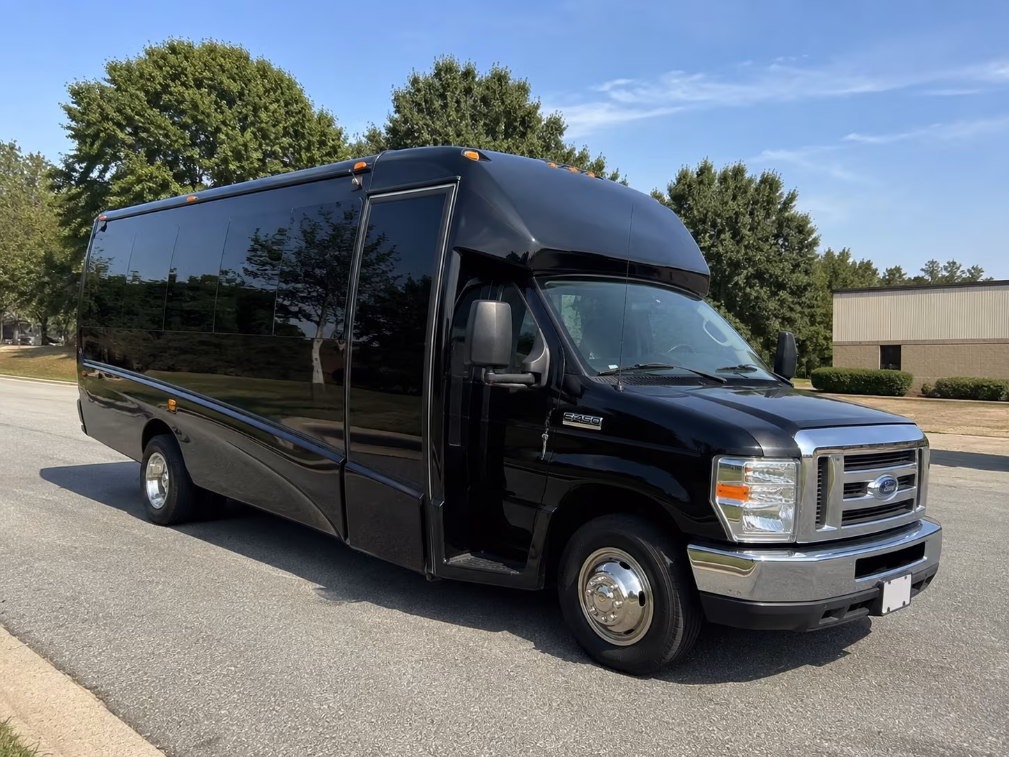Hollywood Wedding Transportation & Shuttle Service