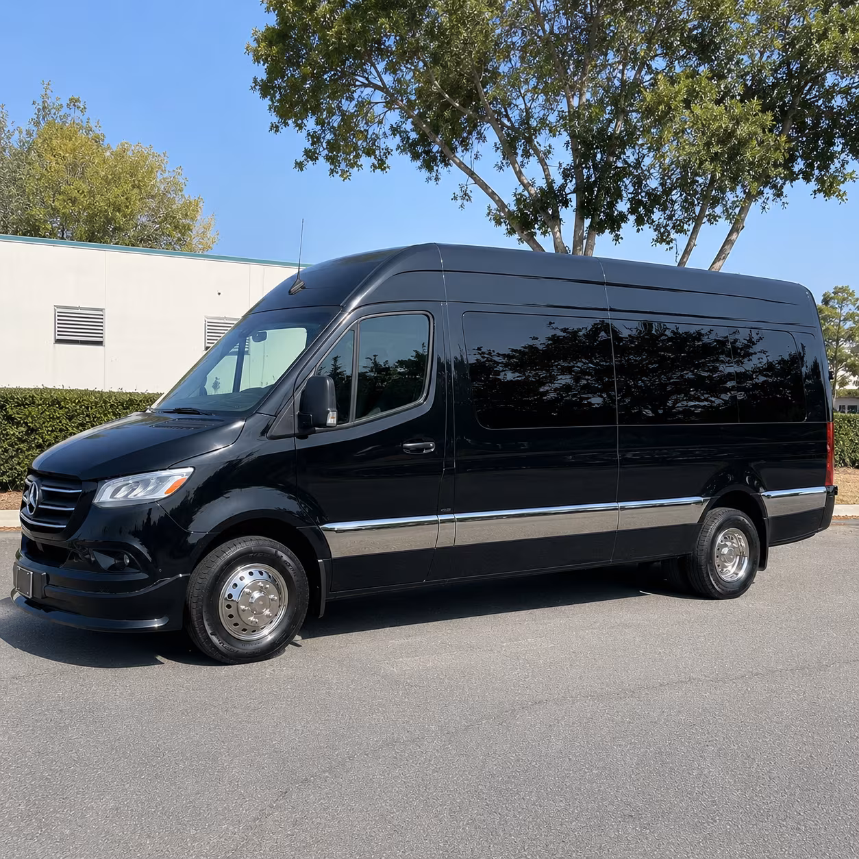 Pembroke Pines Airport Shuttle & Transportation party bus exterior