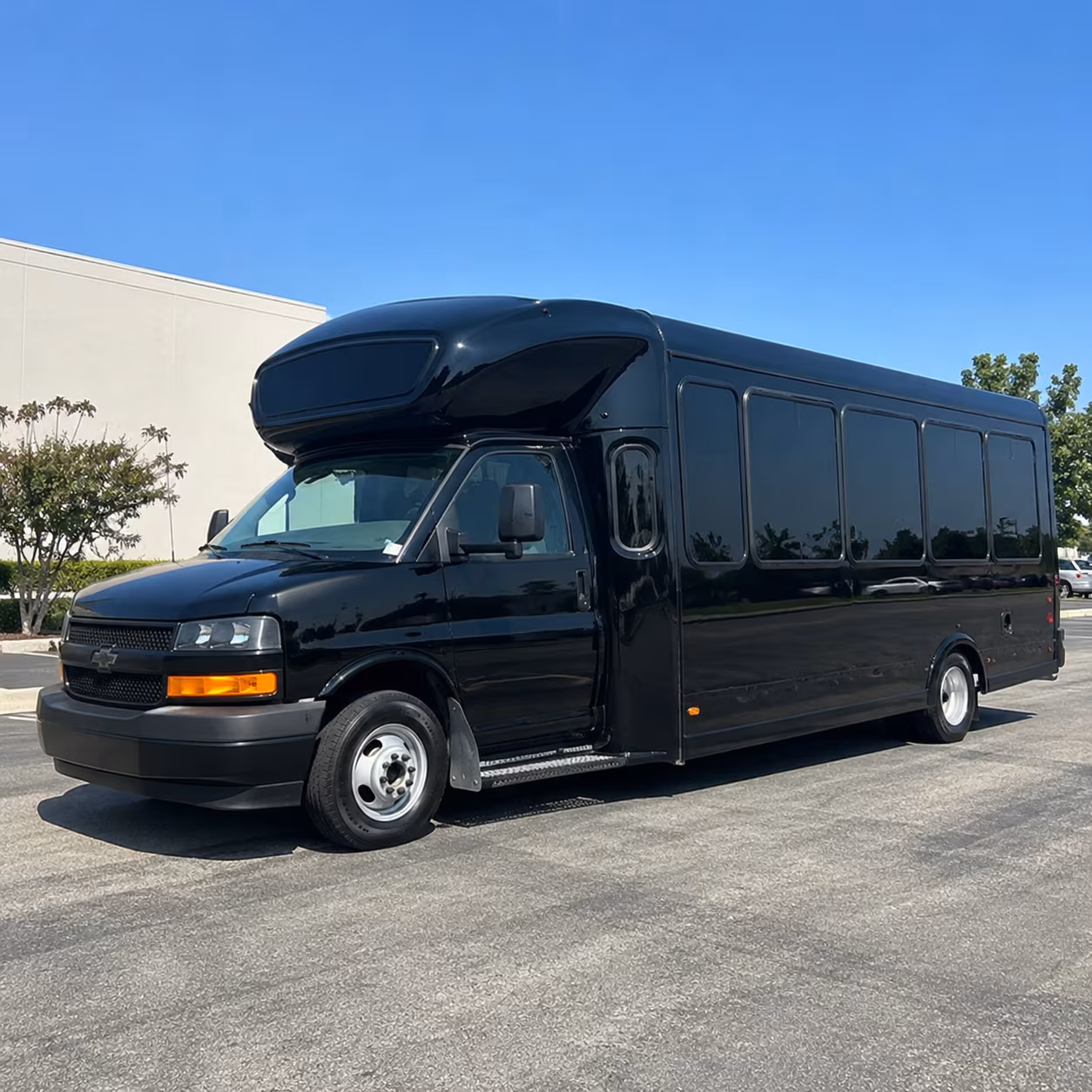Pembroke Pines Prom & Homecoming Transportation party bus exterior