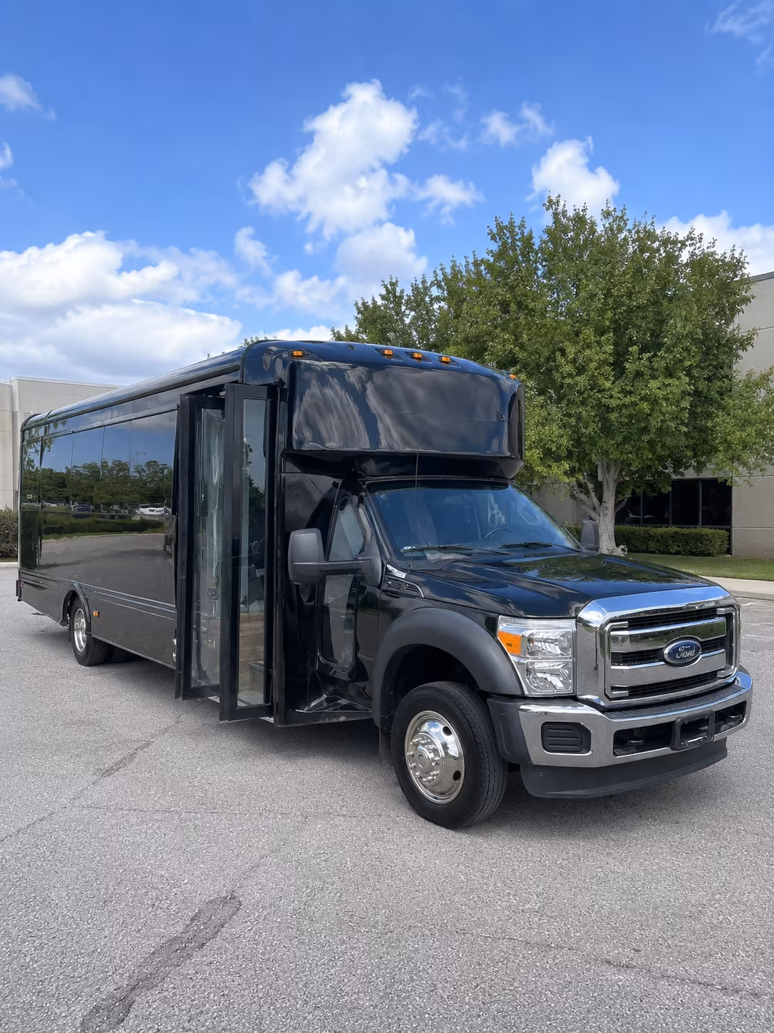 Pembroke Pines Prom & Homecoming Transportation onboard seating