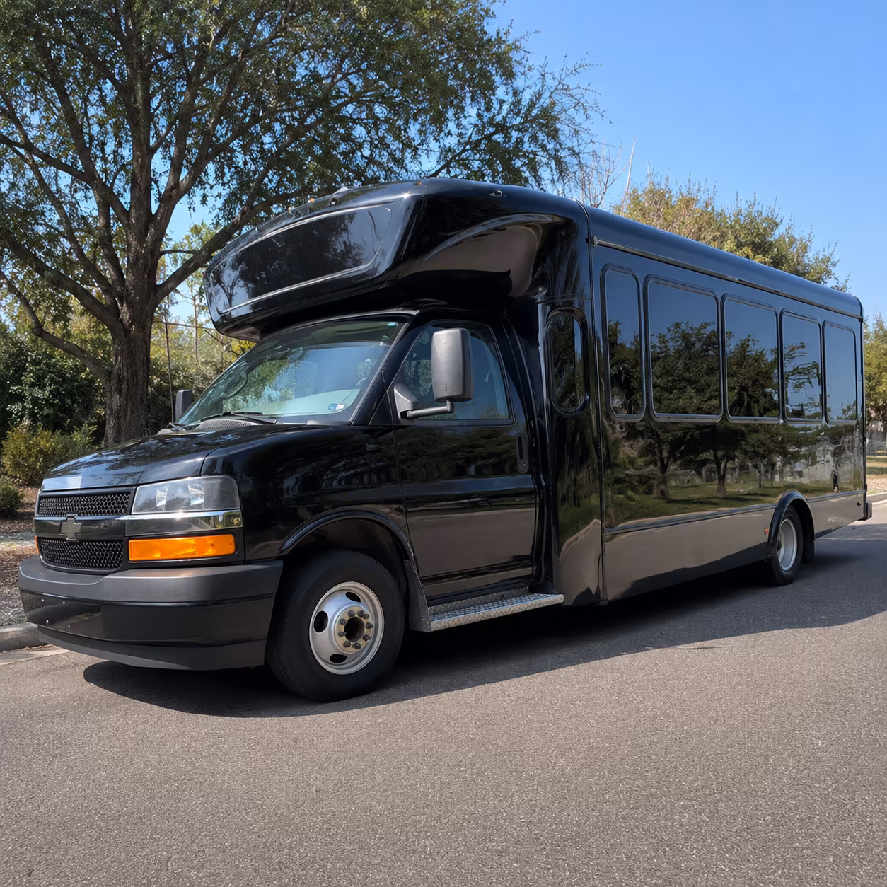 Pembroke Pines Sporting Event Transportation party bus exterior